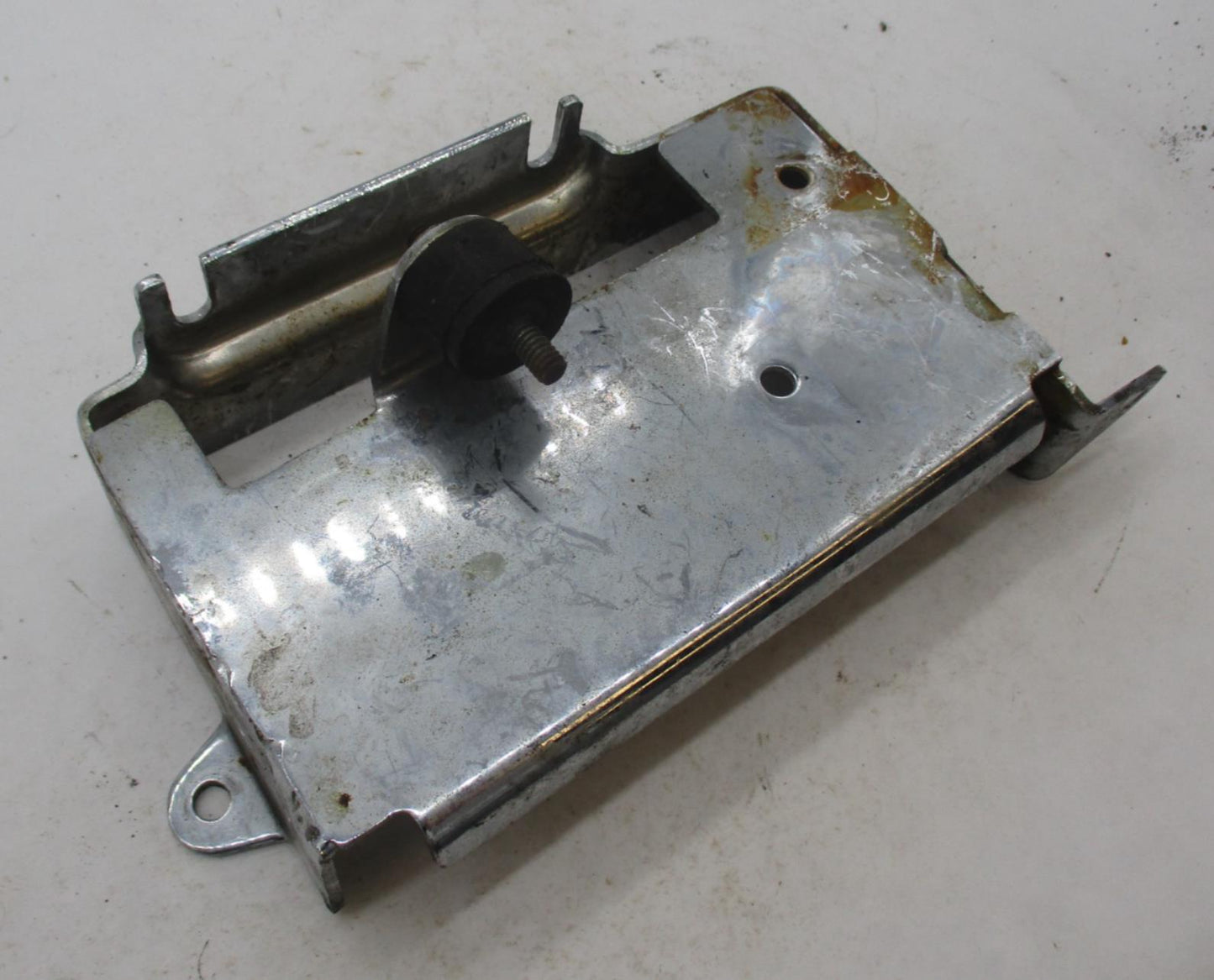 Harley Davidson Electric Start FX Shovelhead Battery Tray Chrome original