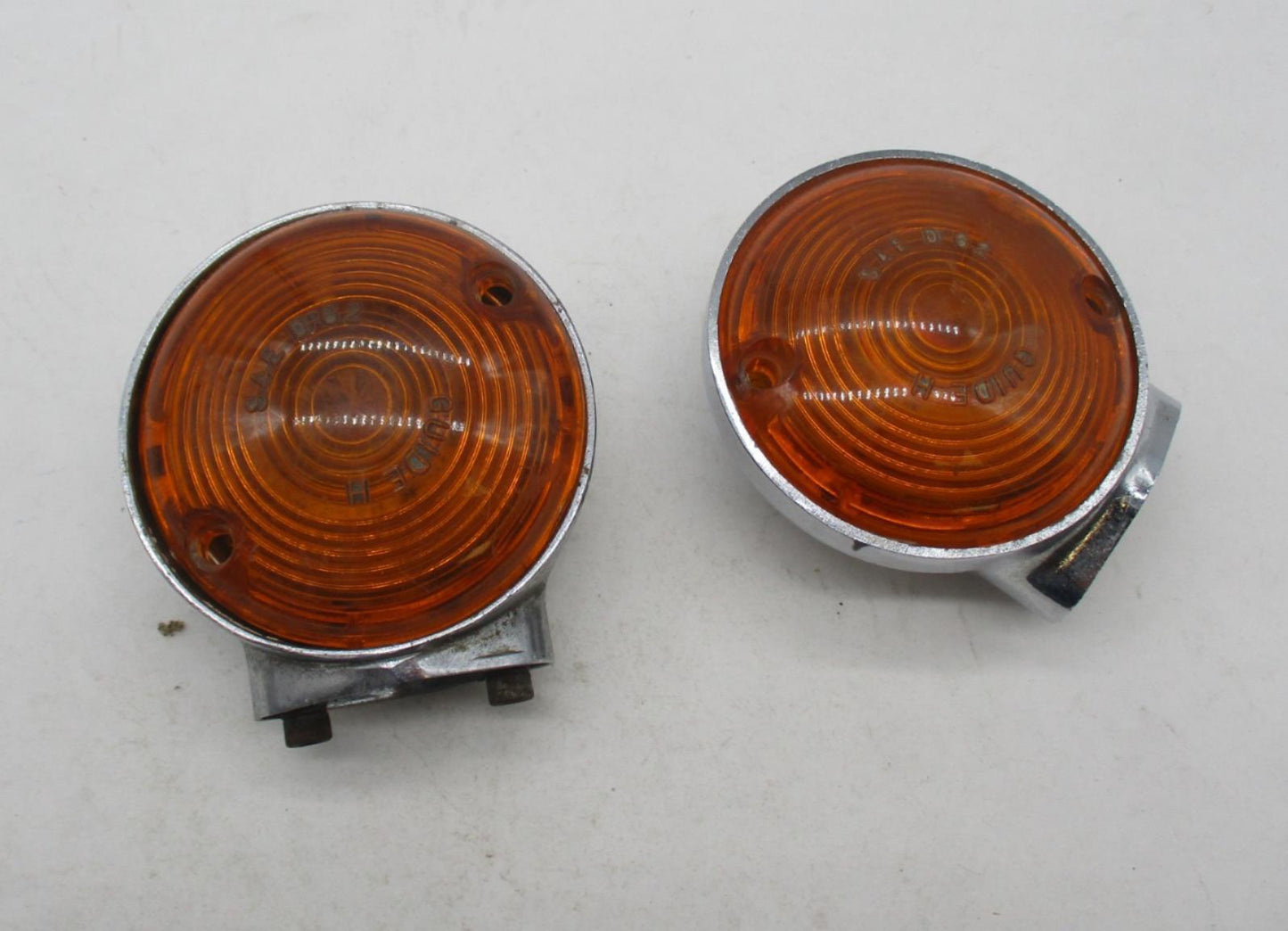 Pair of Harley Davidson Genuine Touring Road King Electra Turn Signals Housings