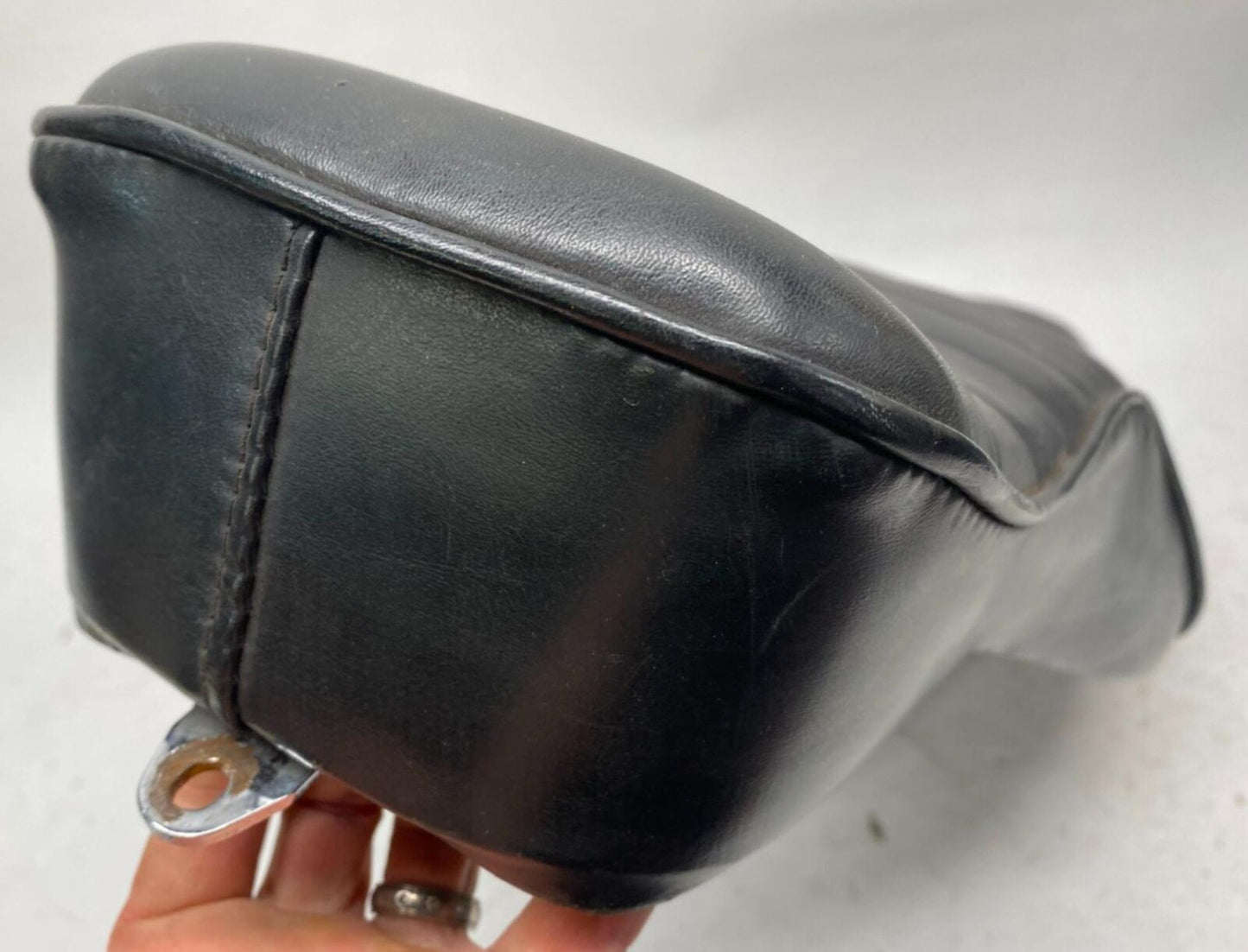 Harley Davidson Vintage Shovelhead Super Glide Original Seat OEM Stock