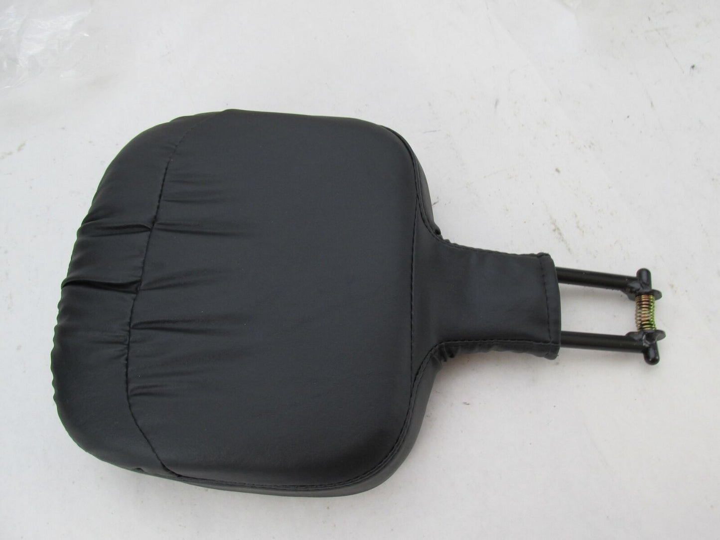 Harley Davidson Genuine NOS 94-96 FLHR Pillow Rider Seat Backrest 52586-94