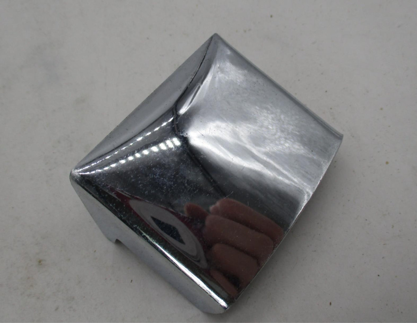 Harley Davidson V-Twin 42-0321 Chrome Headlamp LED light Sun Visor FX XL FXD