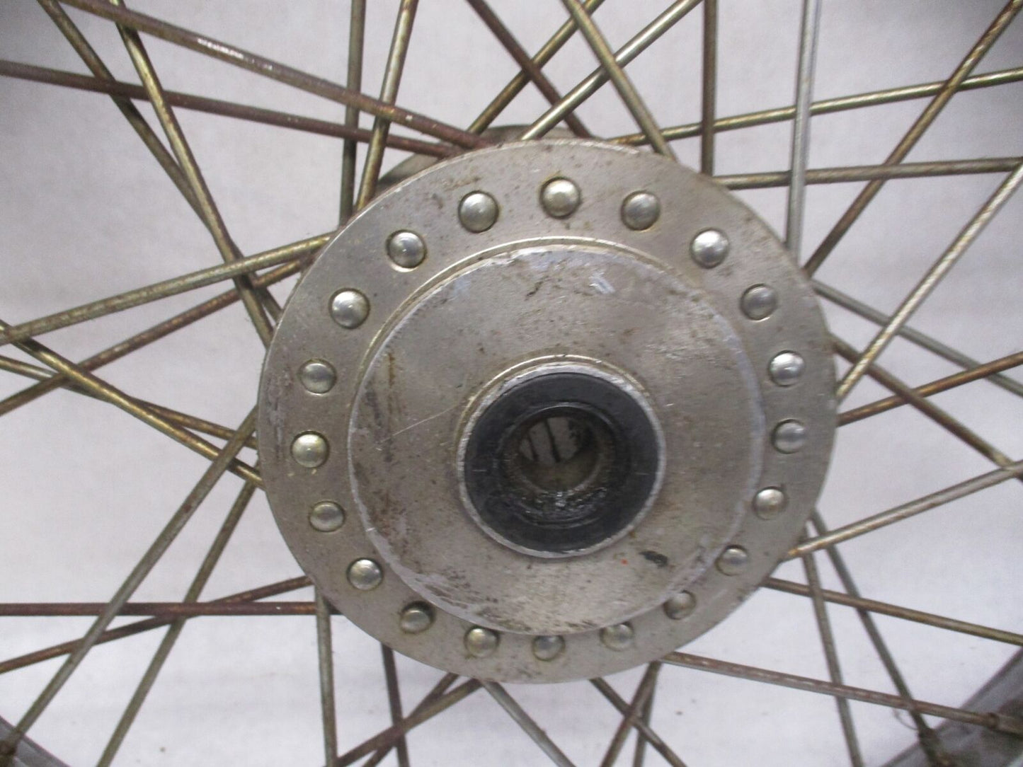 Harley Davidson Genuine 19x2.5" Chrome 40 Spoke Front Wheel 43001-79