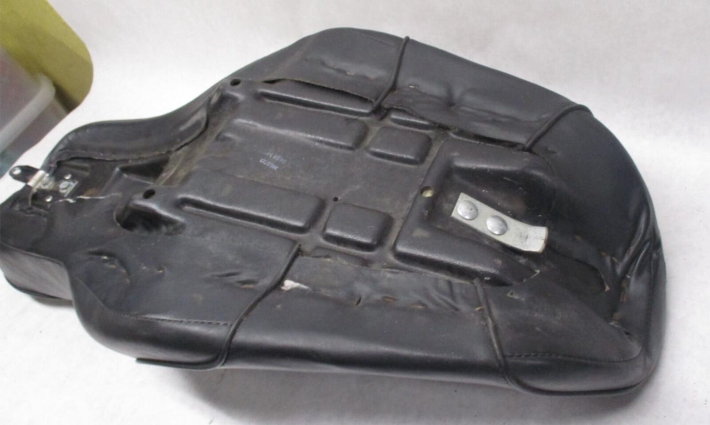 Harley Davidson Genuine OEM 1996-03 Dyna FXD Embossed Logo Seat