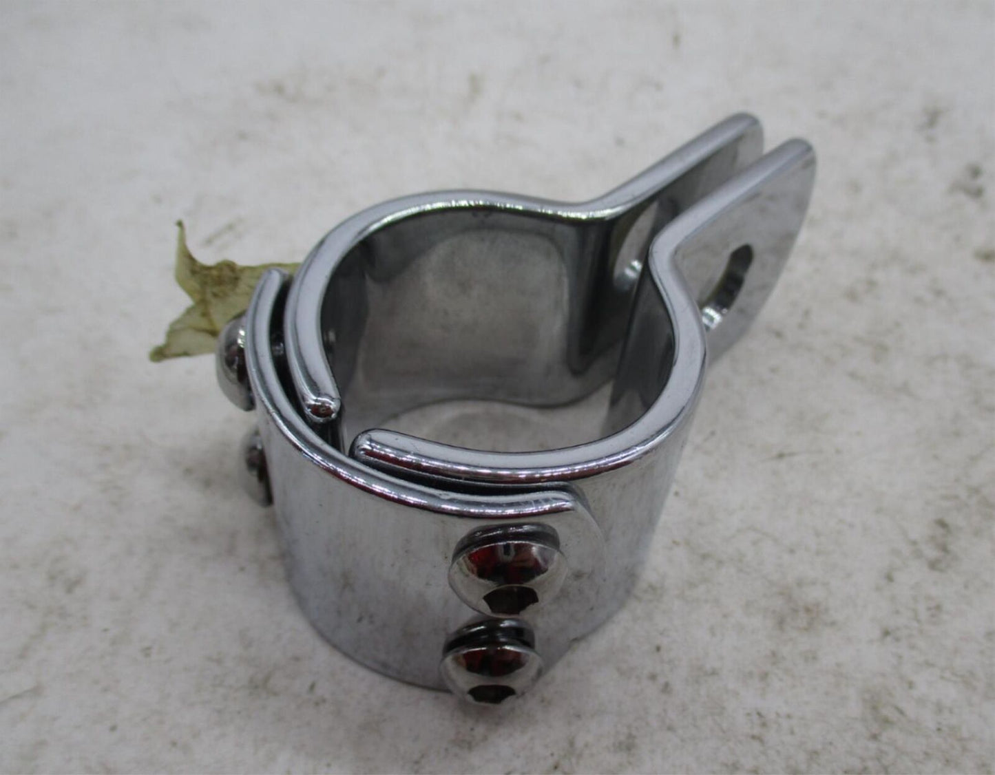 Harley Davidson 3-Piece Highway Peg Mounting Clamp 1-1/4" 50903-85T