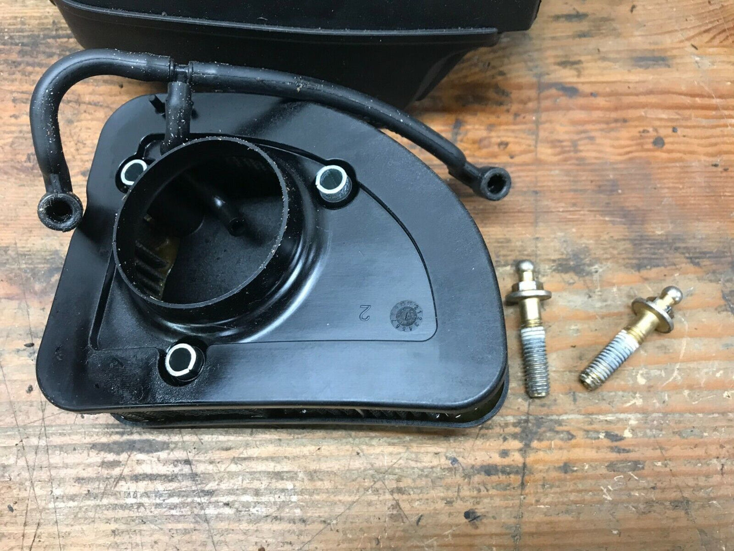 Harley davidson air filter housing with filter  Pa66-GF33 29000116 Milwaukee 8