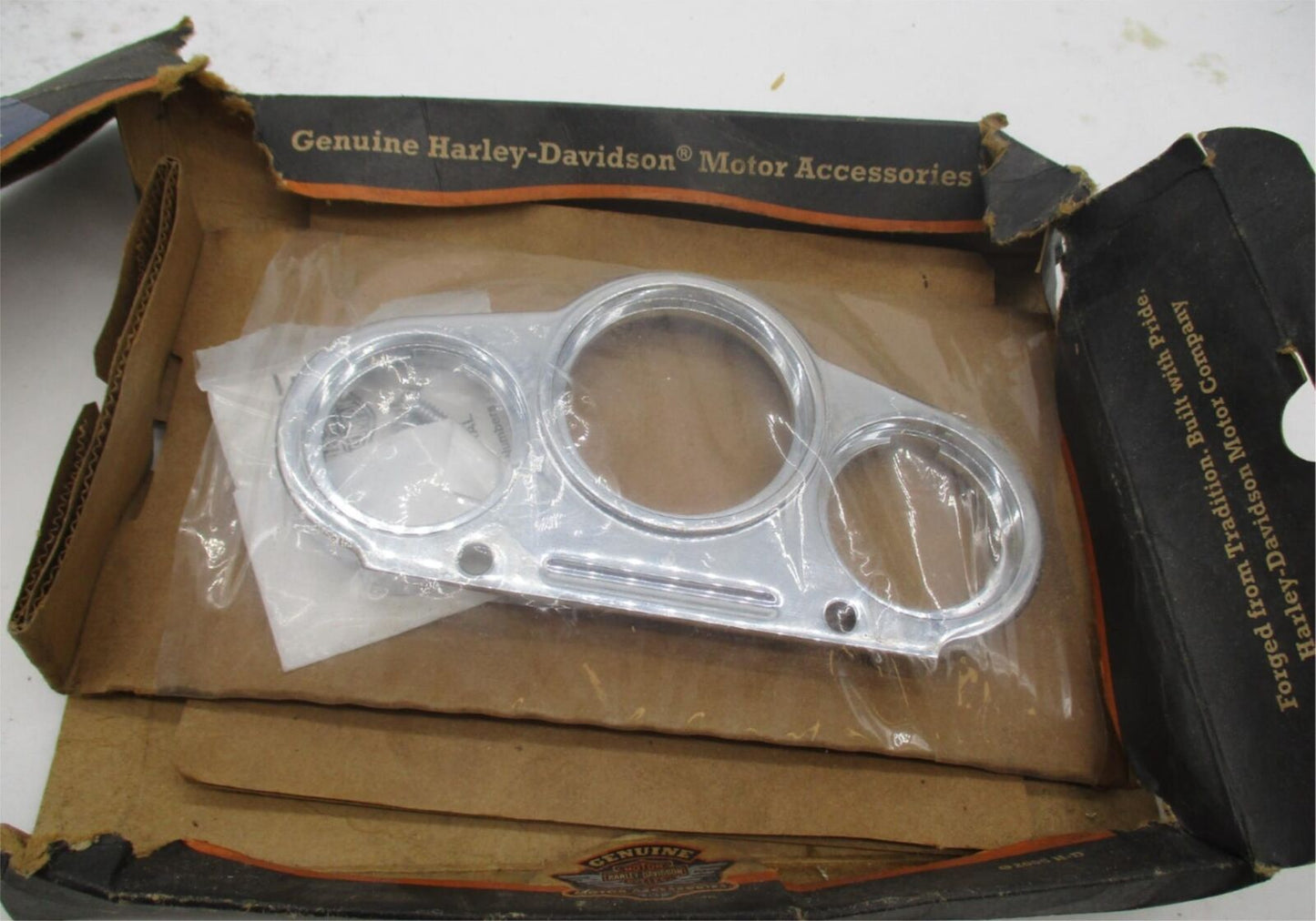 Harley Davidson Genuine NOS Multi Fit 2 1.5" 1 2" Top Gauge Bracket 67504-04