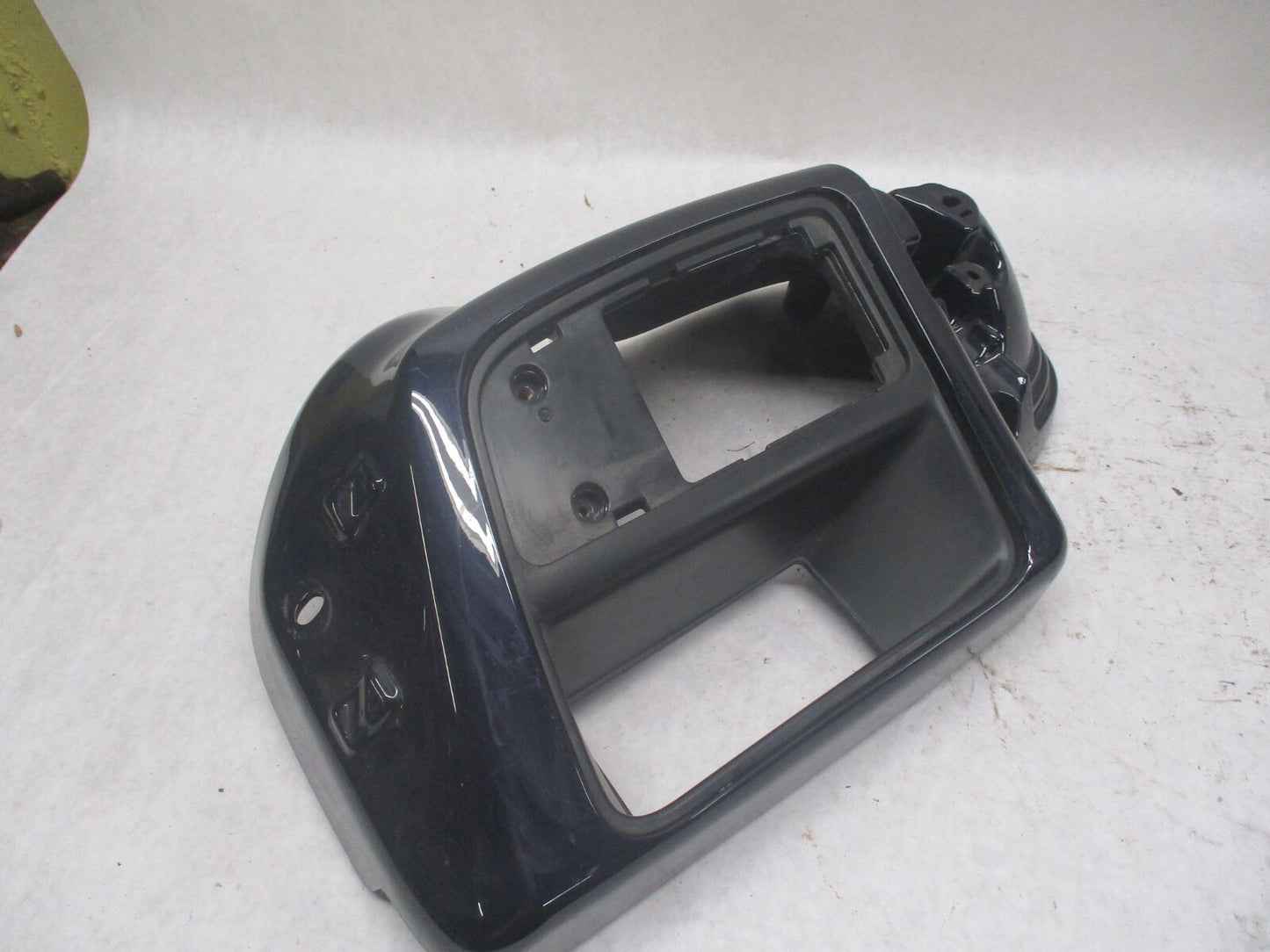 Harley Davidson Genuine Right Side Front Navy Blue Fairing Cowl Cover 57100215