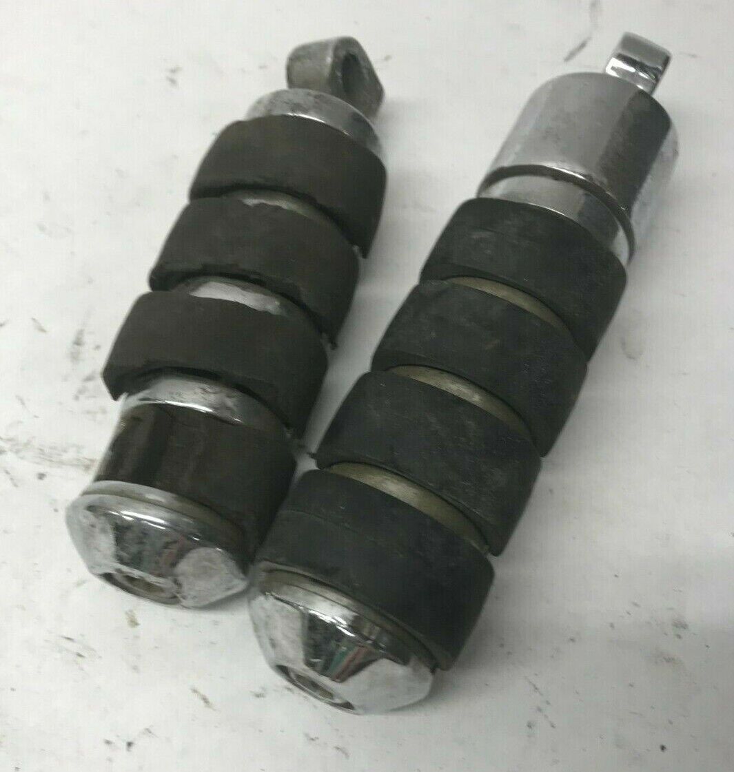 Pair (2) Original Harley Touring Highway Foot Peg Chrome Metal Rubber Shovelhead