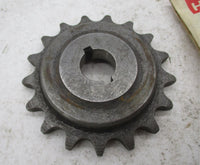 Harley Davidson Genuine NOS 17T Mainshaft Sprocket 750cc 1942-1973  35204-41