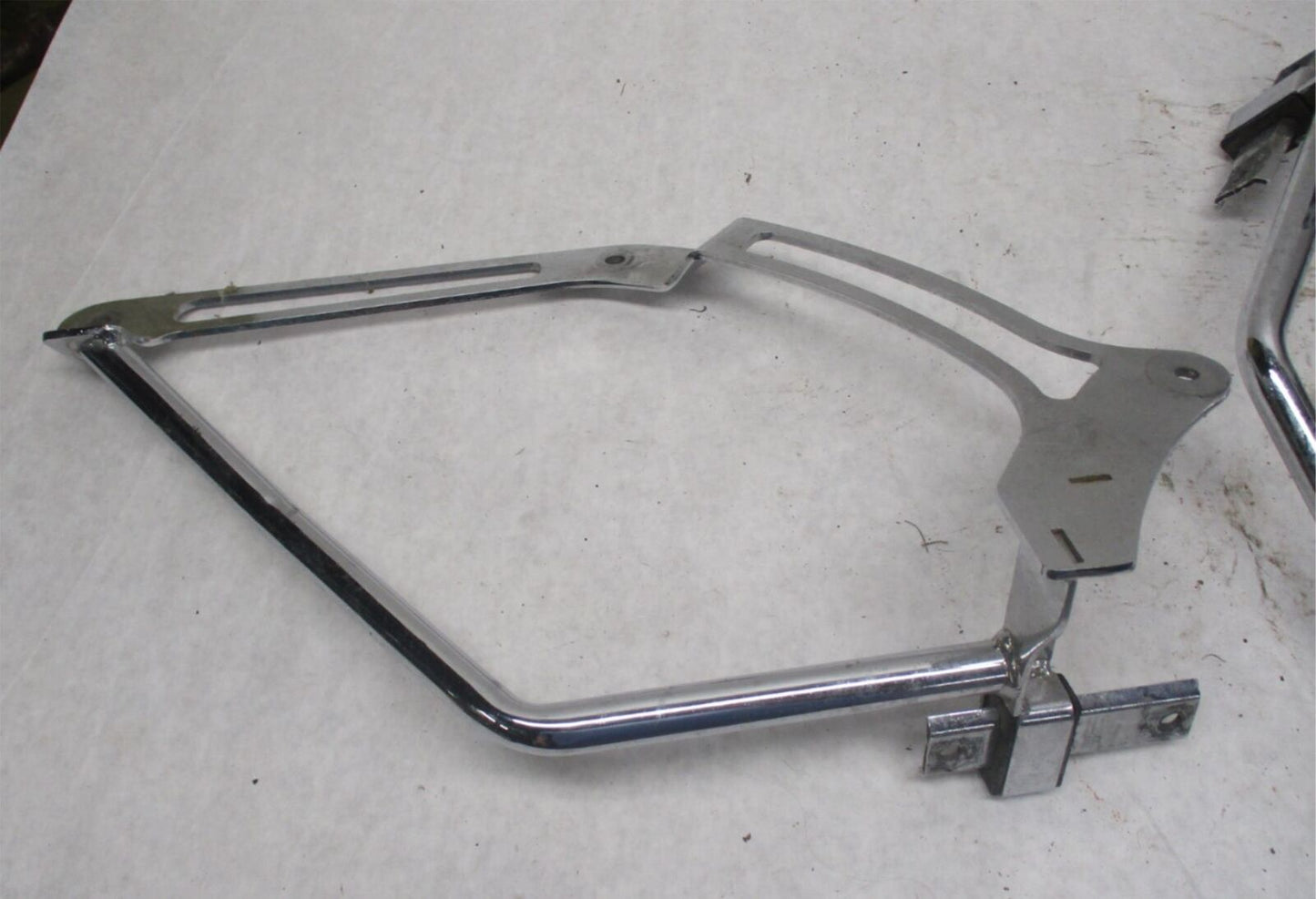 Harley Davidson Chrome Fender Strut Saddlebag Mounting Brackets