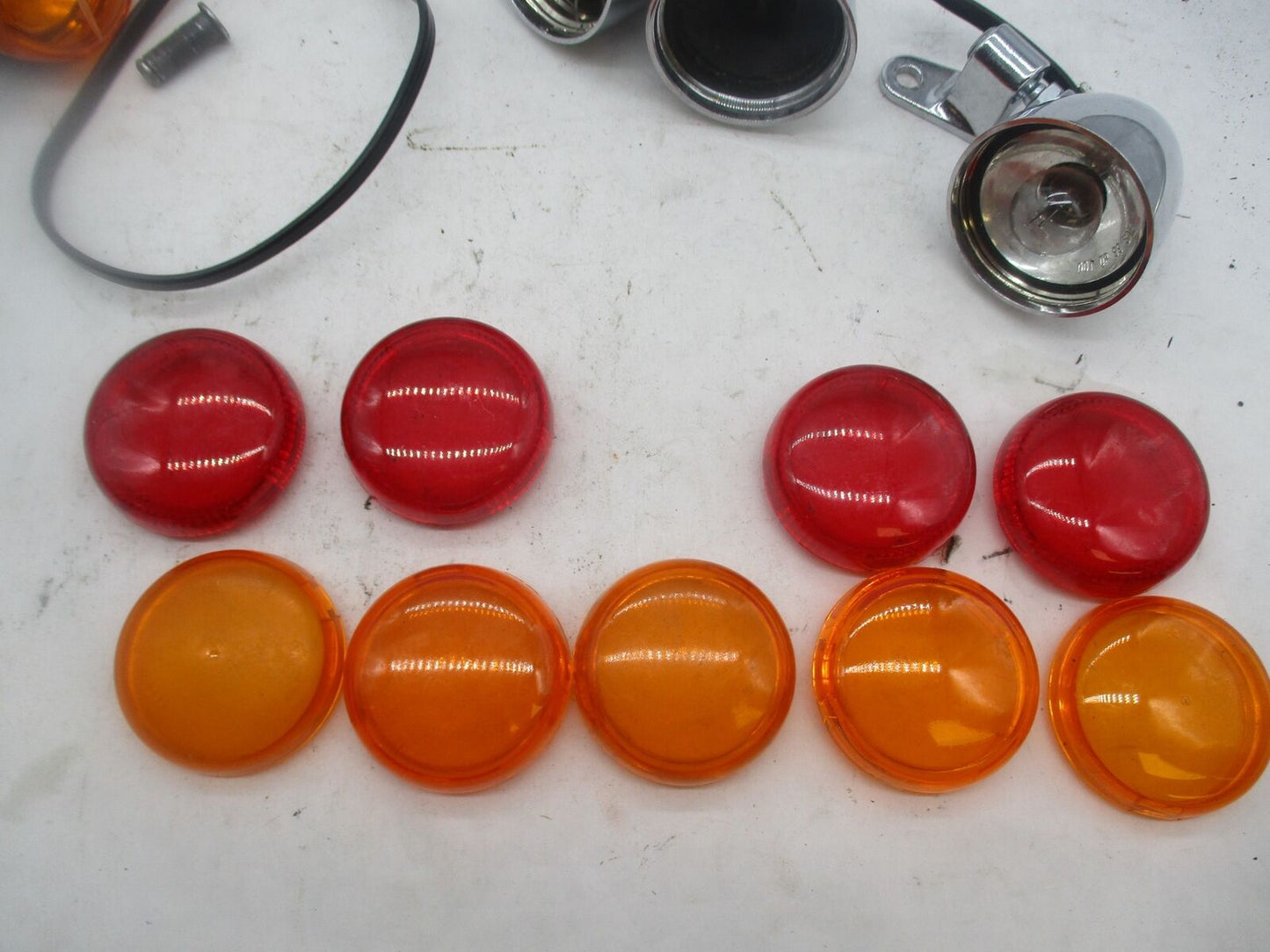Mixed Lot of Harley Davidson Chrome Bullet Turn Signals and Lenses