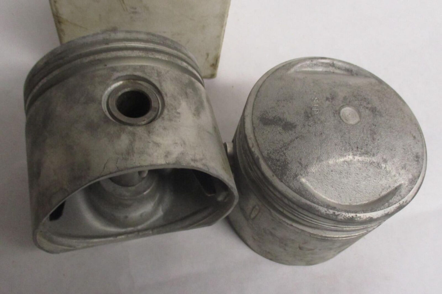 Set of Harley-Davidson Low Compression Pistons 3-7/16" STD