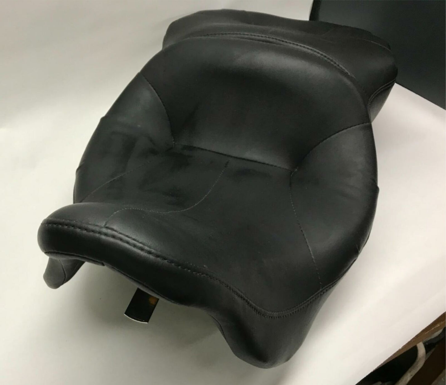 Harley Davidson Touring OEM Pillow Seat Stock Electra Glide