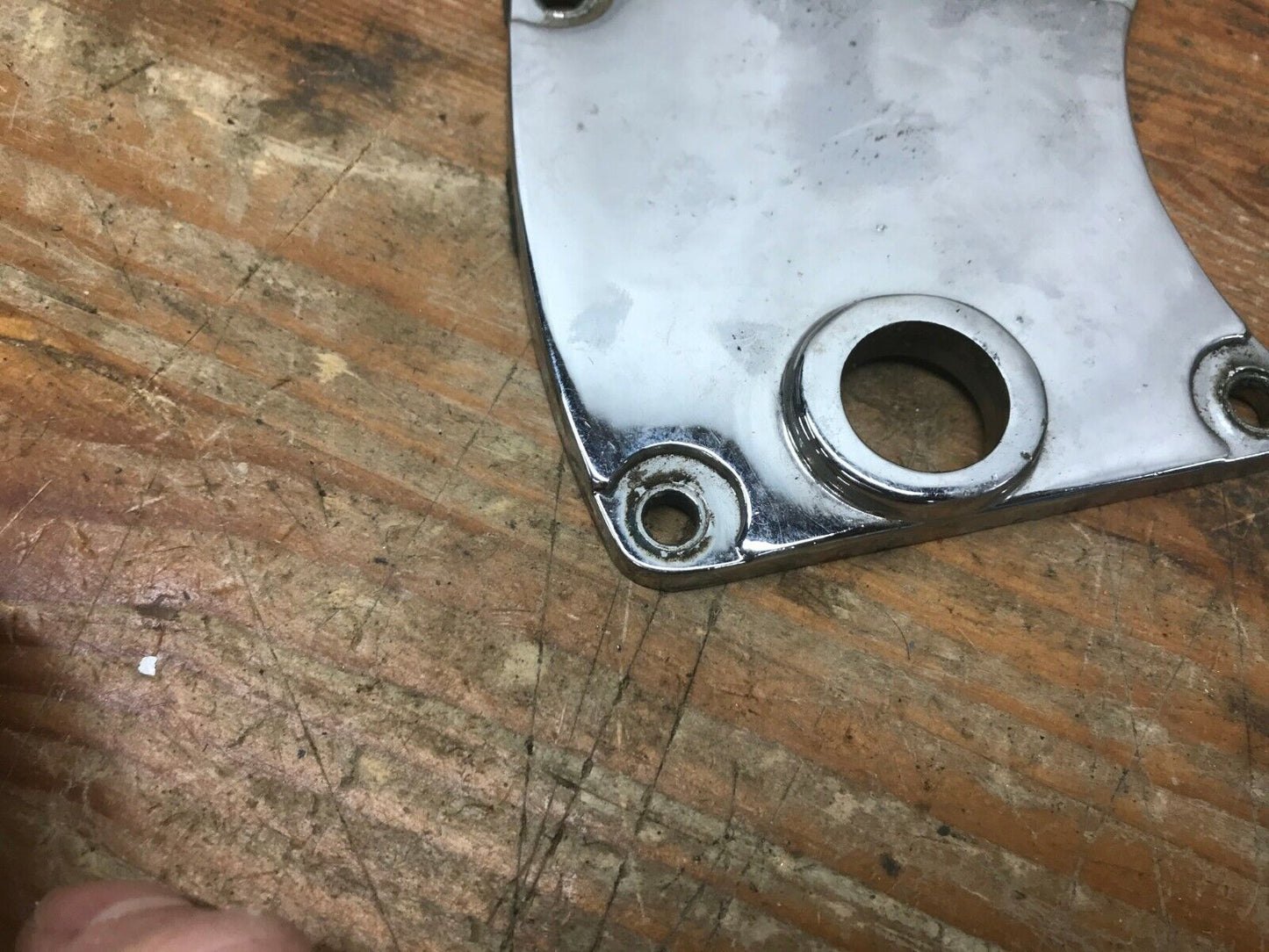 HARLEY DAVIDSON CHROME PRIMARY INSPECTION COVER w/ Foot Peg Hole Mount point