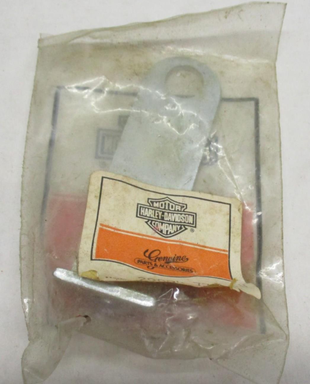 Harley Davidson Genuine Air Scoop Bracket 29094-77