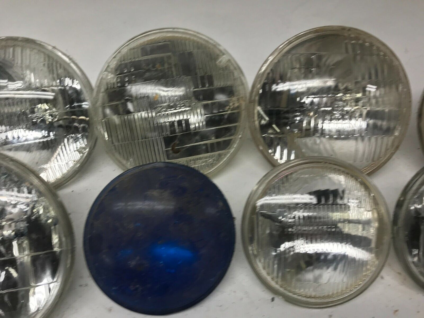 Huge Mixed Lot of Harley Davidson Headlights Light Bulbs Driving Softail Dyna