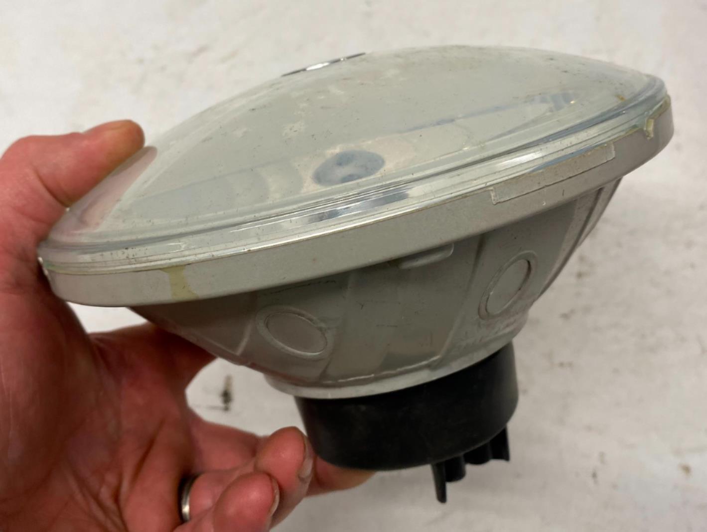 Harley Davidson Genuine Headlight Lamp Bulb 68390-05