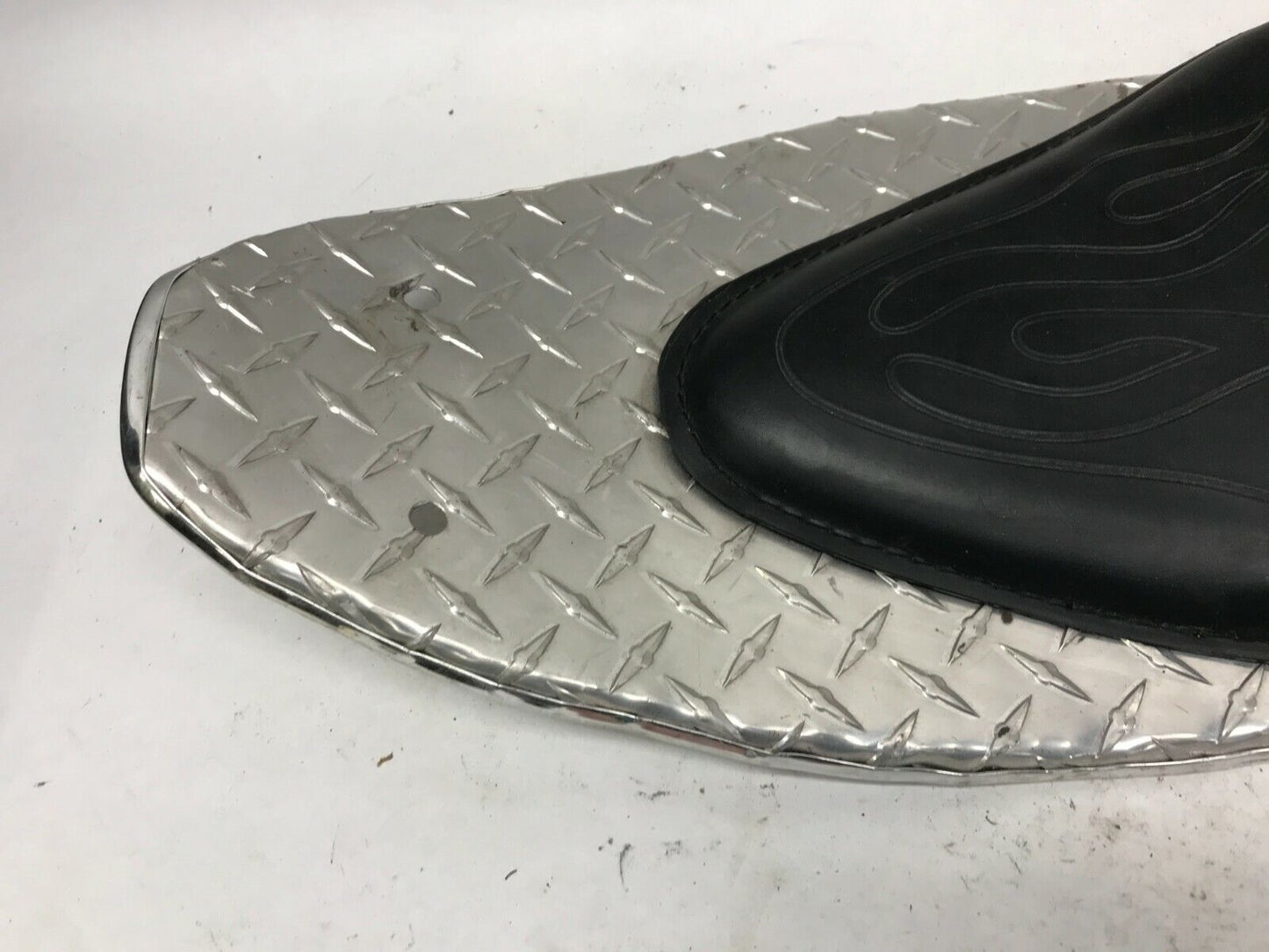 Harley Davidson SOLO Seat pan Diamond Plate chopper bobber Jesse James Style