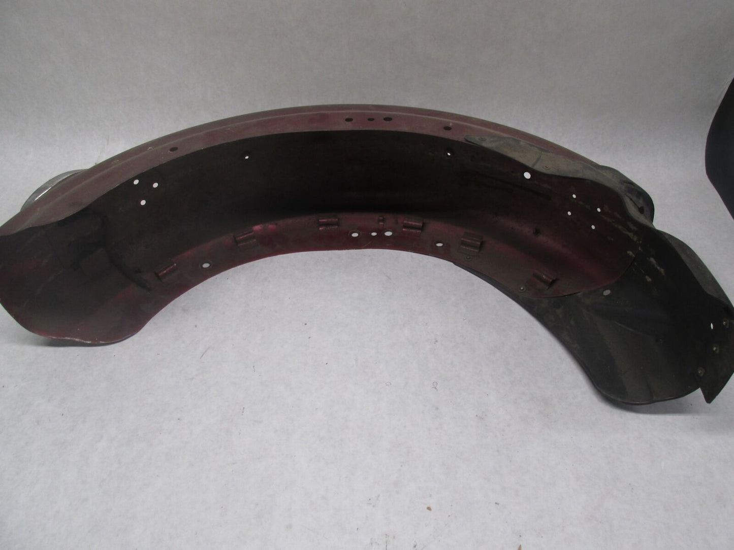 Harley Davidson Genuine Shovelhead Maroon 7" Rear Fender w/ Guide 97 Light
