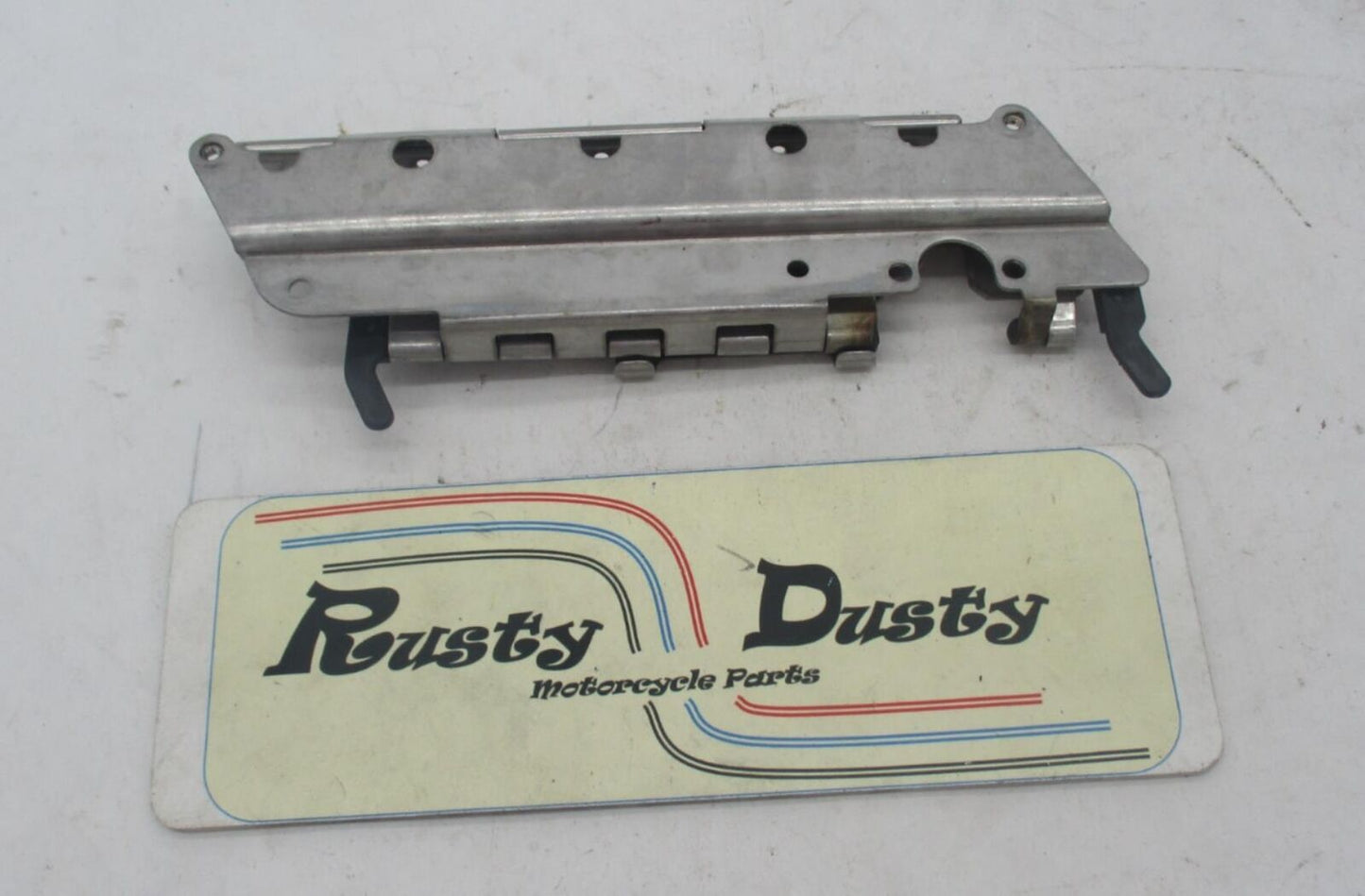 Harley Davidson Genuine Saddlebag Latch Assembly Hinge Left Side 90664-93