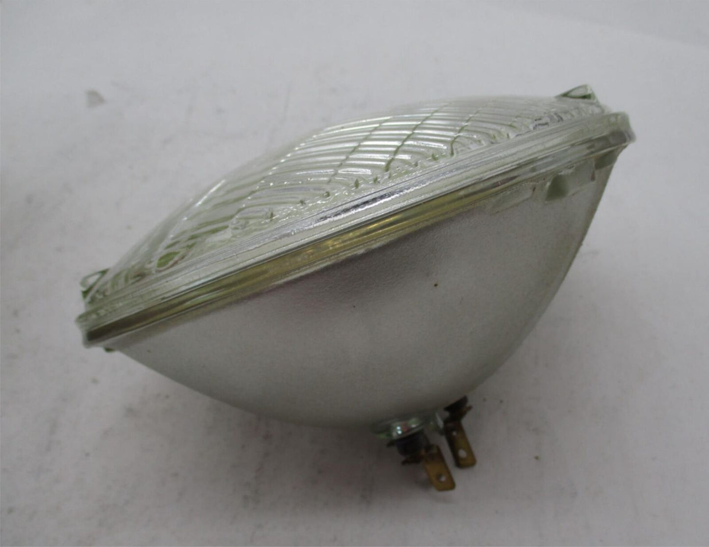 Wagner 12 Volt Motorcycle Halogen Headlight Headlamp Bulb 6015