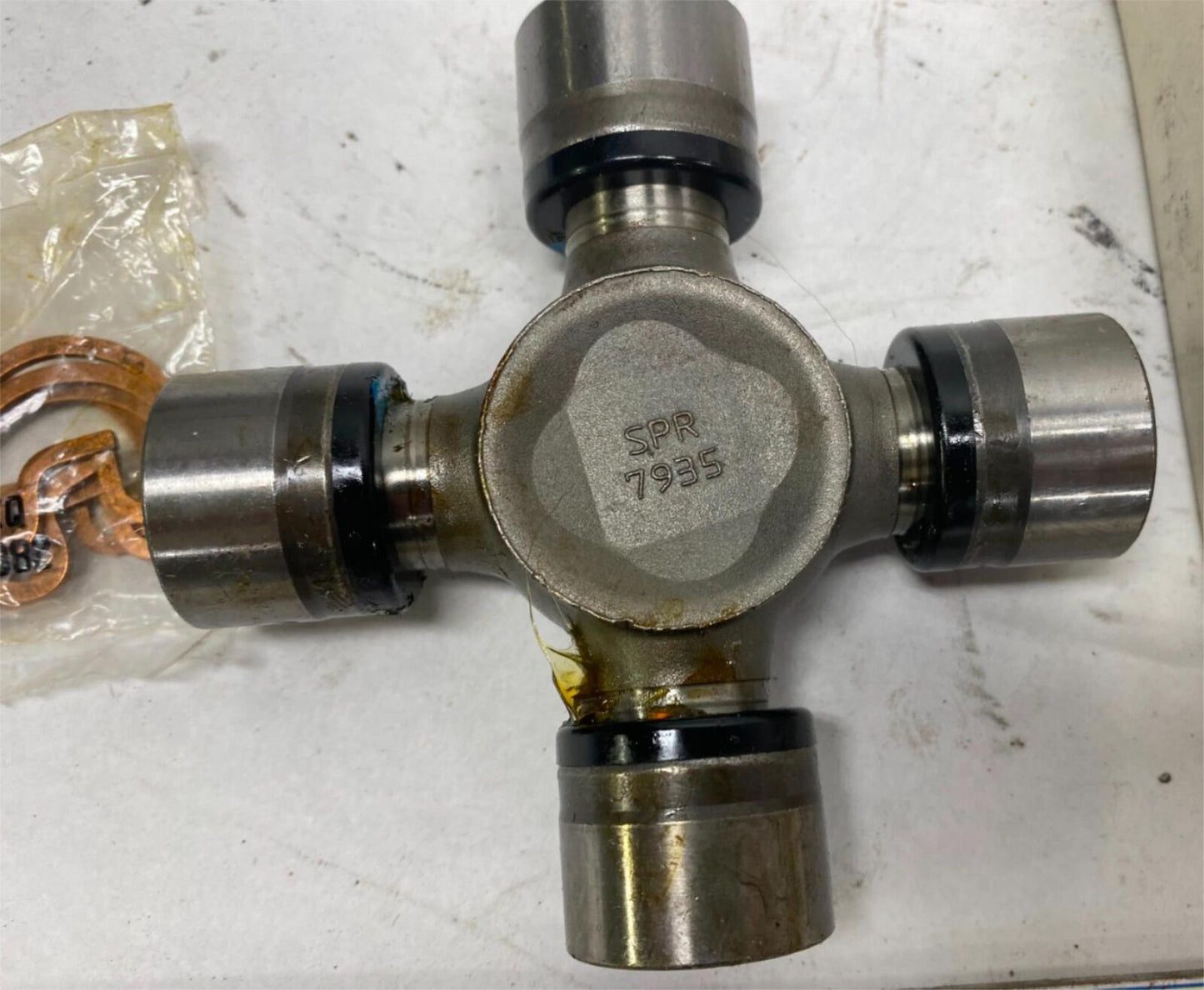 Spicer 7935 U-Joint Auto Universal
