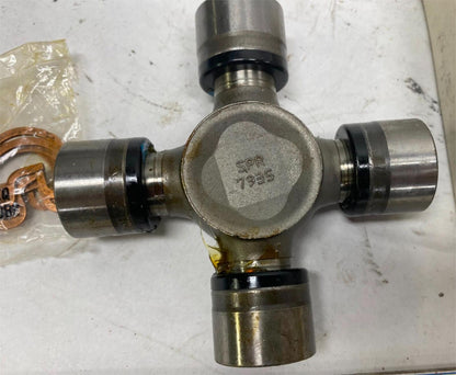 Spicer 7935 U-Joint Auto Universal