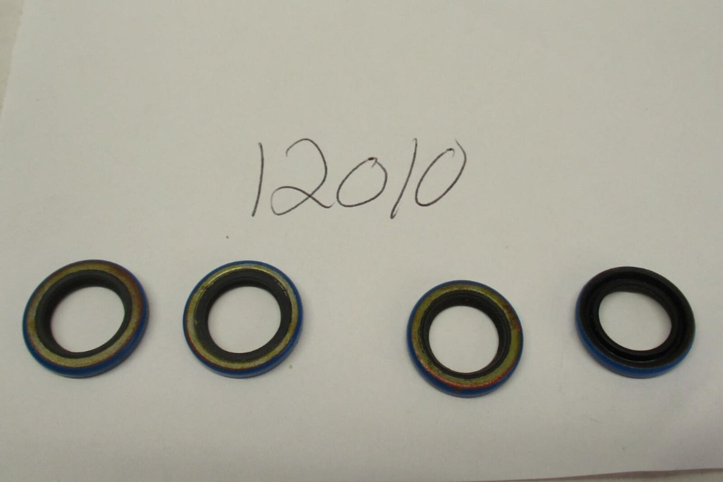 Lot (4) Harley-Davidson Shaft Cover Oil Seal 12010