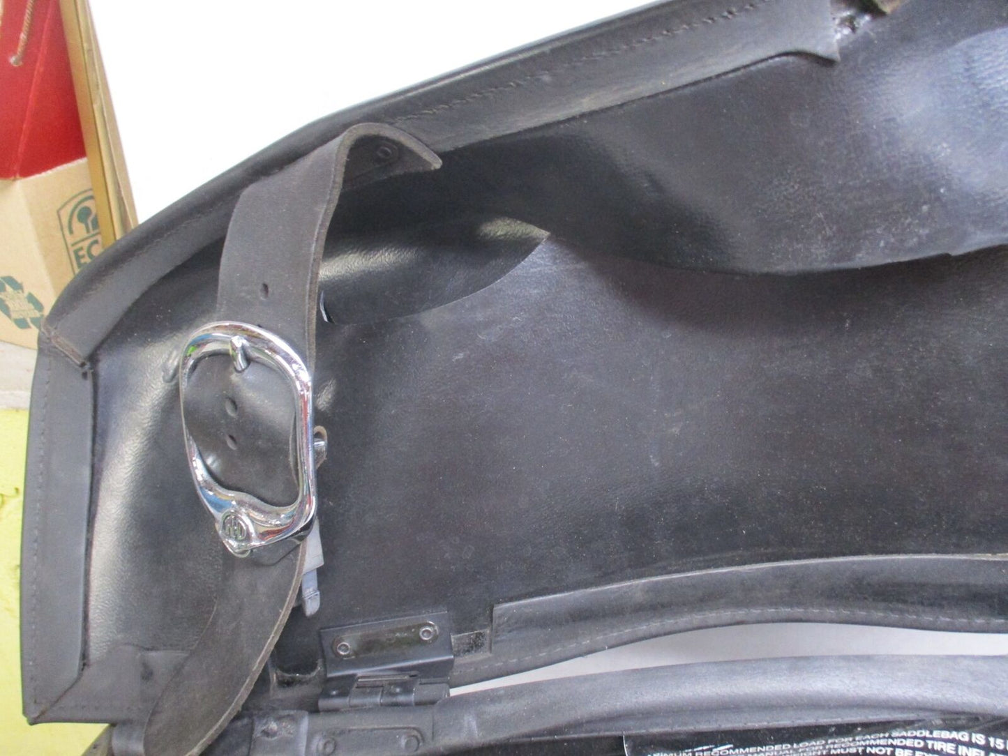 Harley Davidson Genuine Road King Leather Saddlebags 07396 RH 07395 LH