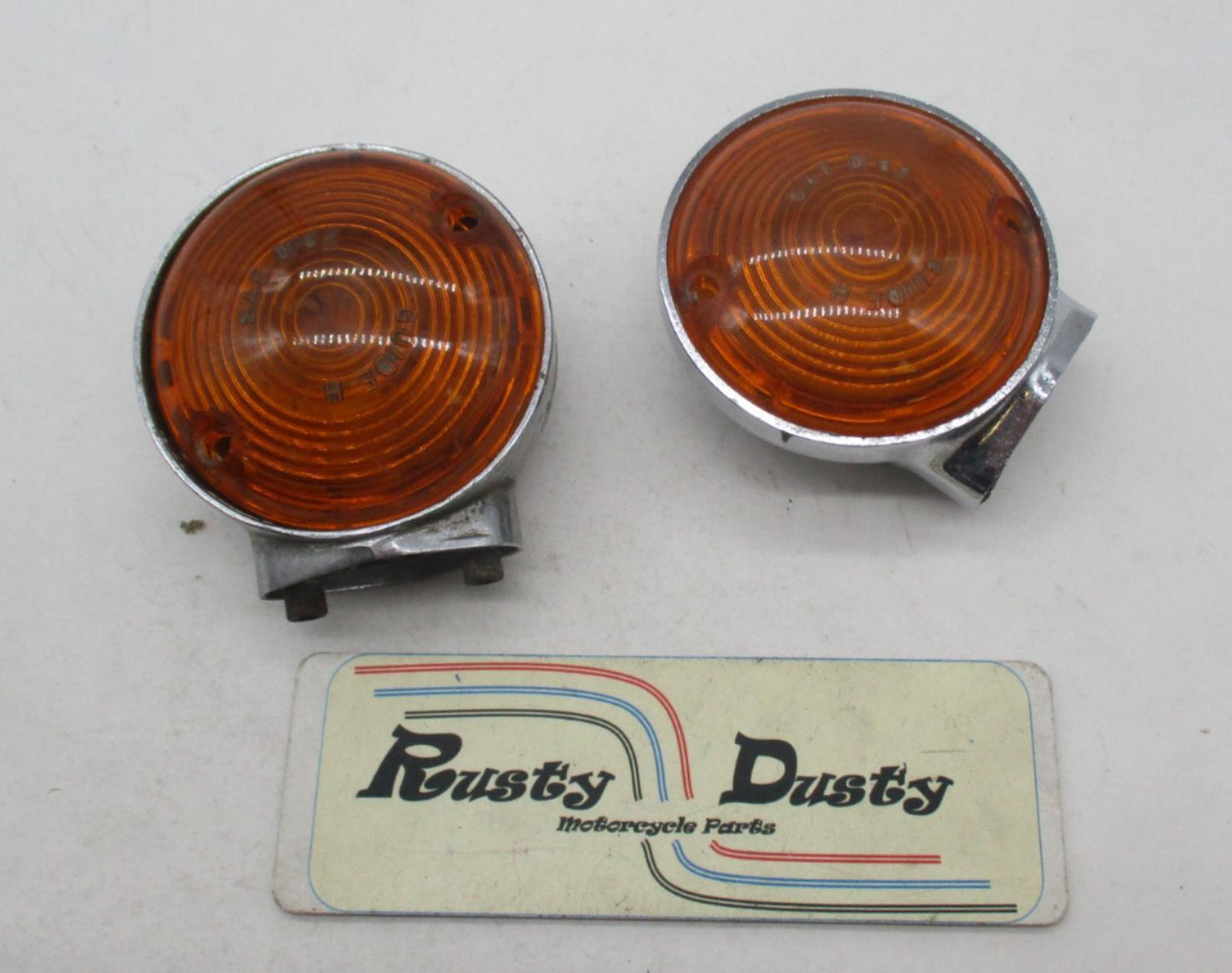 Pair of Harley Davidson Genuine Touring Road King Electra Turn Signals Housings