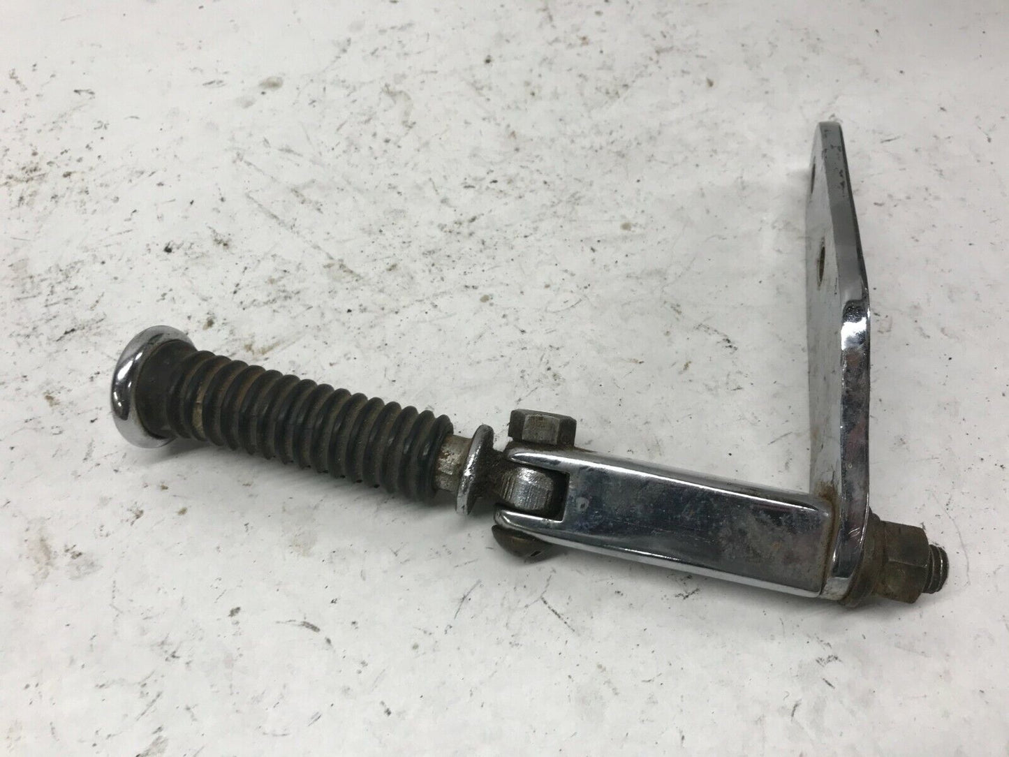 One Harley Shovelhead Foot Highway Pegs Foot Rest Ribbed Extensions & Brackets