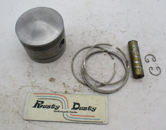Moto Guzzi Piston with Rings 883 Oval 1967 V700 piston