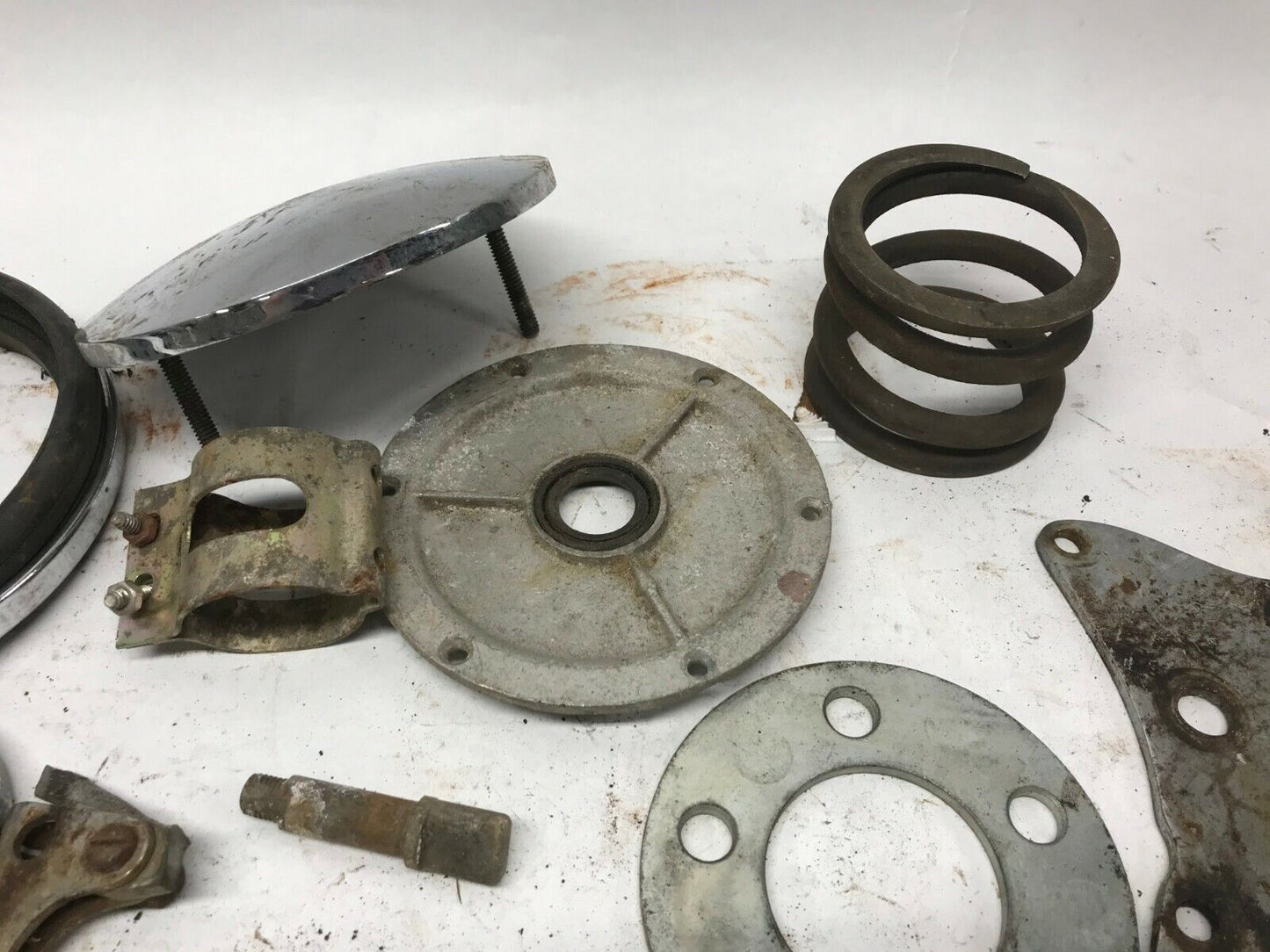 Triumph T120 650 Tr6 Mics Parts lot Lever Brackets Covers spring
