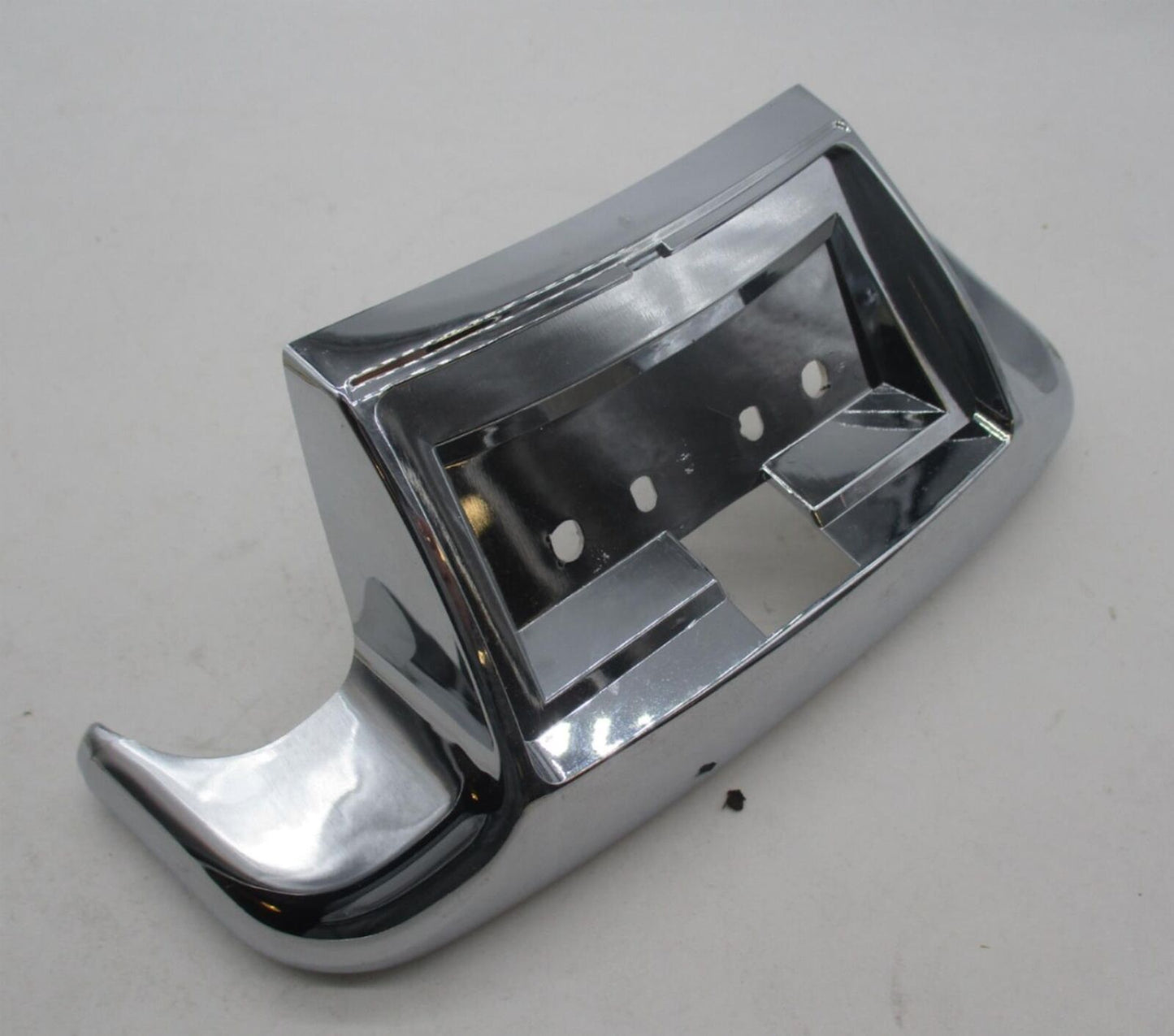 Harley Davidson Chrome Fender Trim Tip Plastic 1736012 Marker Light