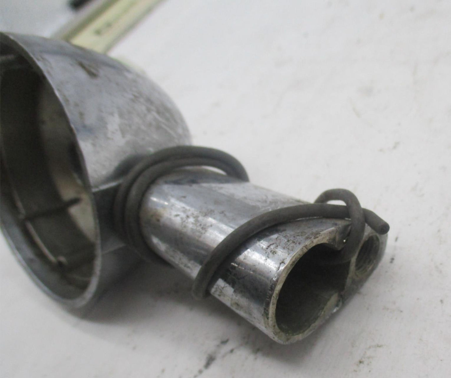 Harley Davidson Genuine Shovelhead Yankee 1030 Turn Signal with Standoff
