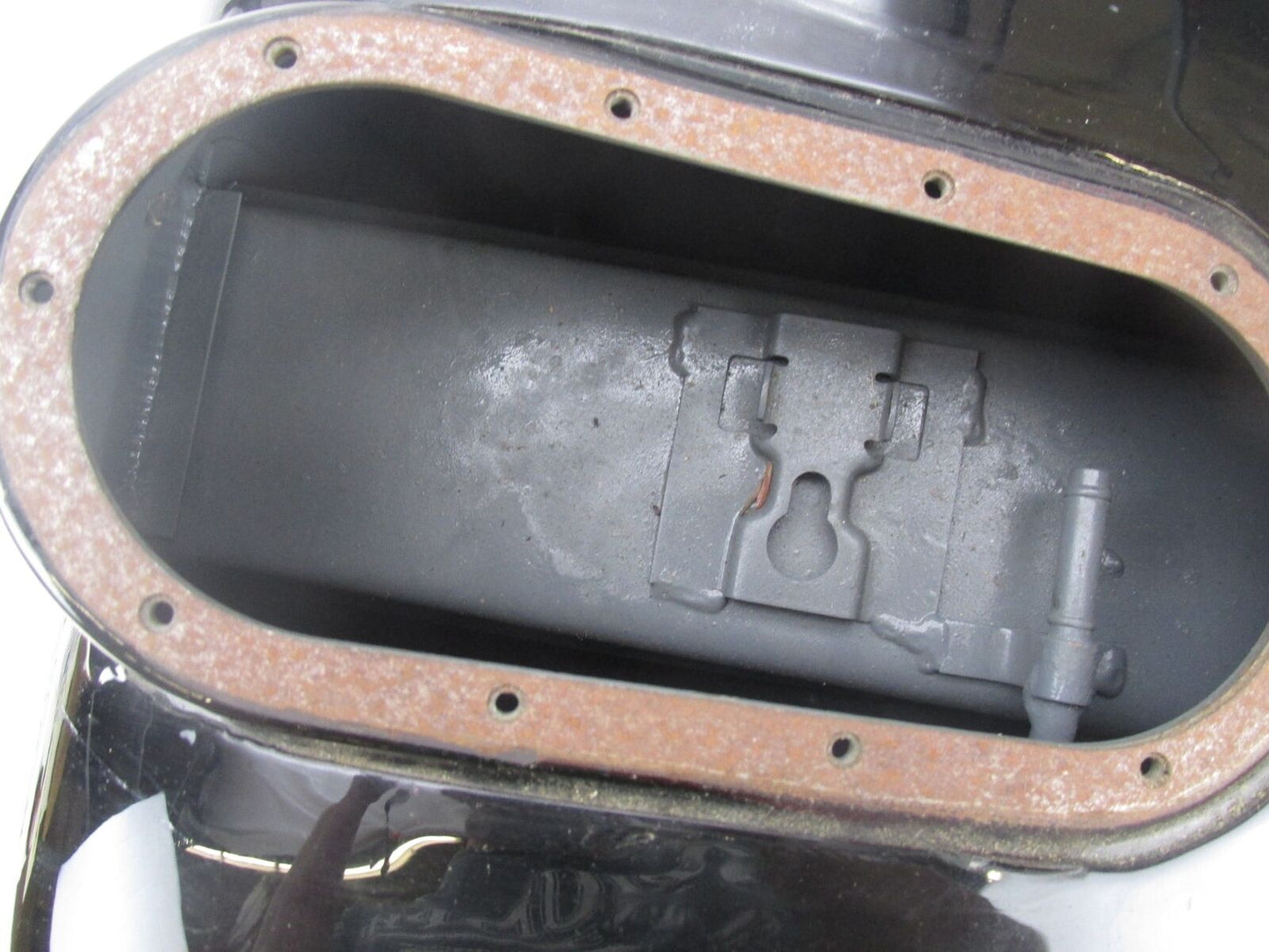 Harley 30th Anniversary 1995 FLHTCU Black Burgundy Electra Glide Gas Fuel Tank