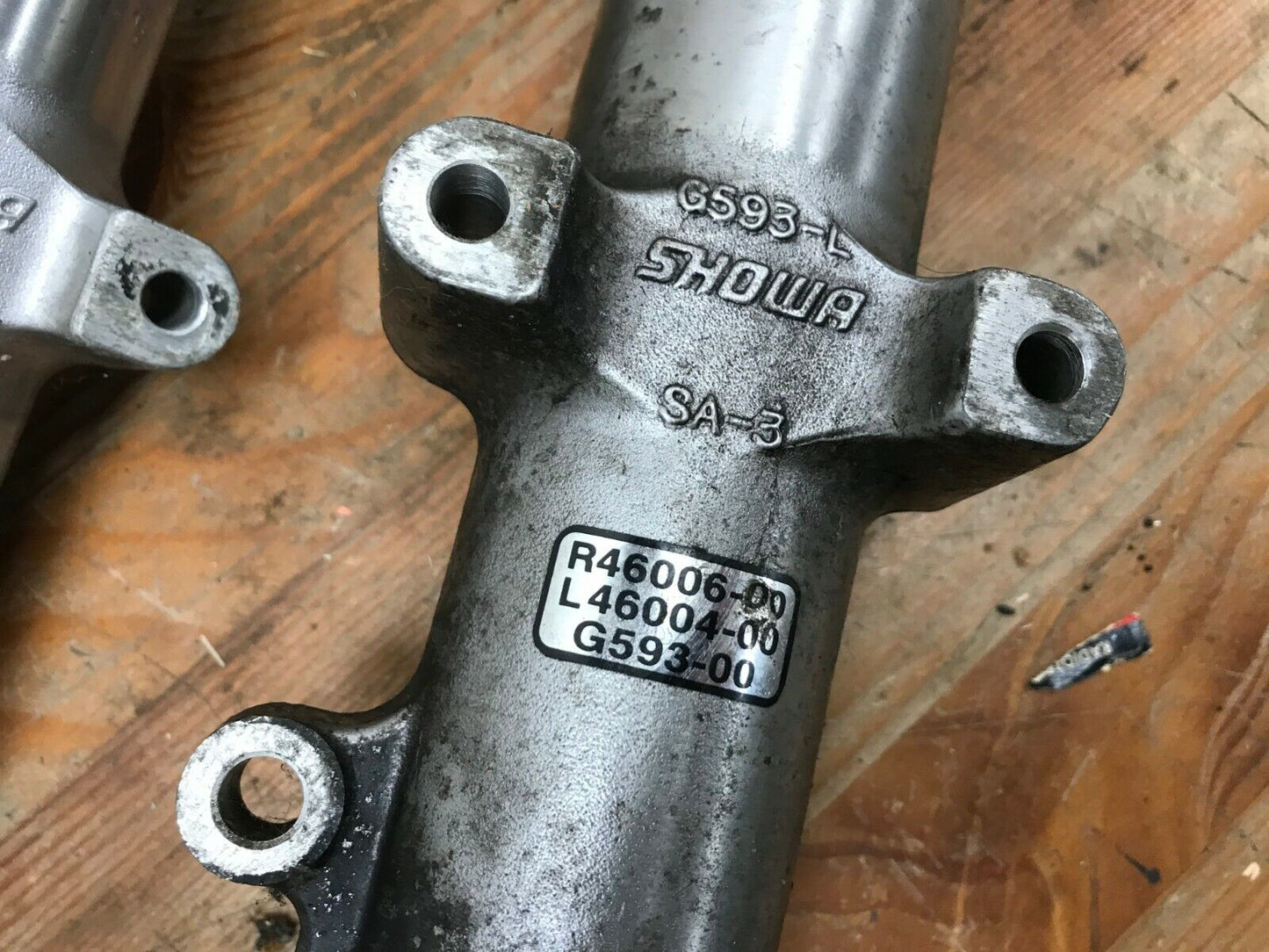 Harley Davidson Showa G593-R / G593-L Fork Set FXDWG & FXST/B Bent Parts Repair