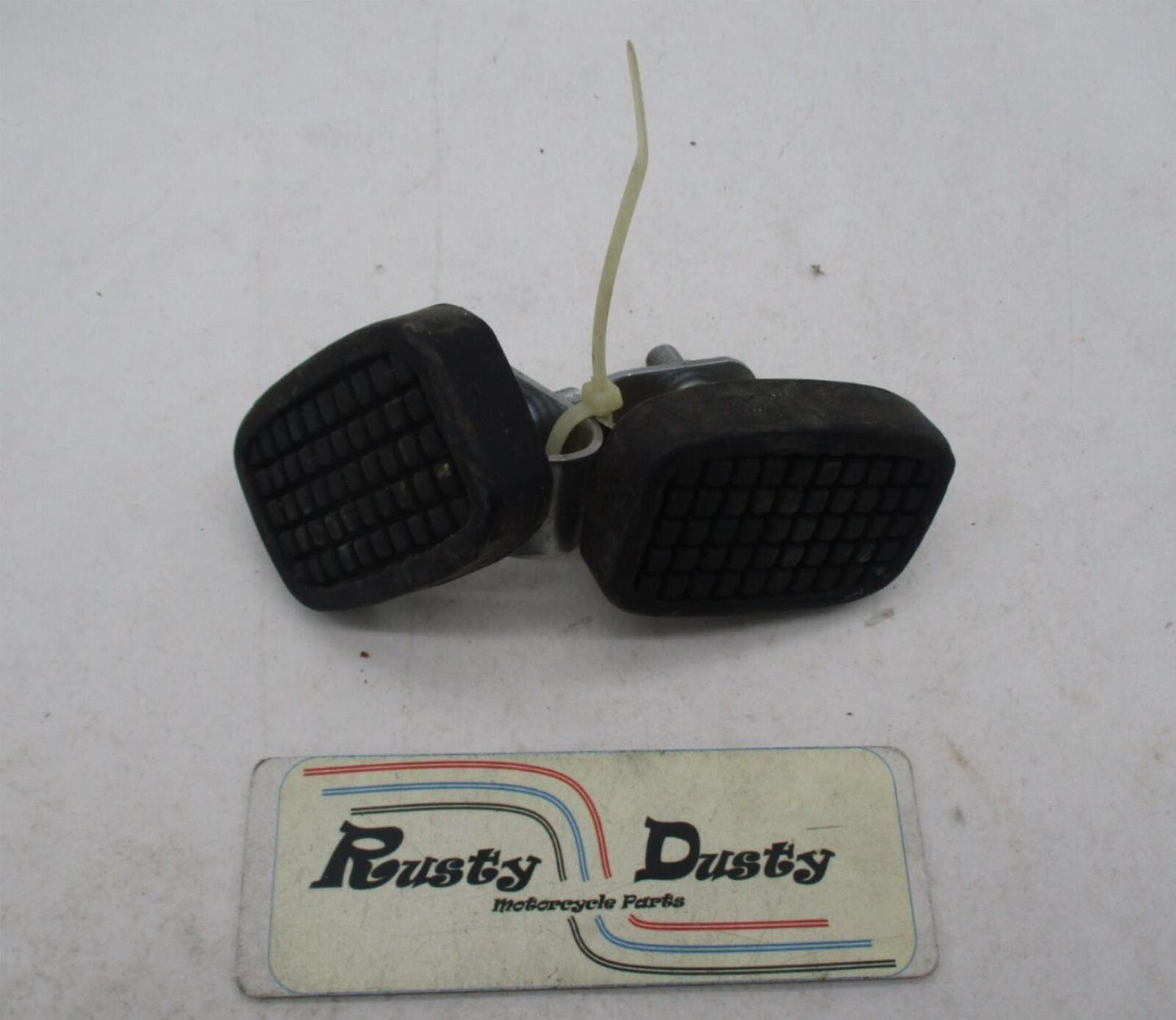 Pair of Honda Goldwing GL Crash Bar Highway Footrest Rubber Pad Rests