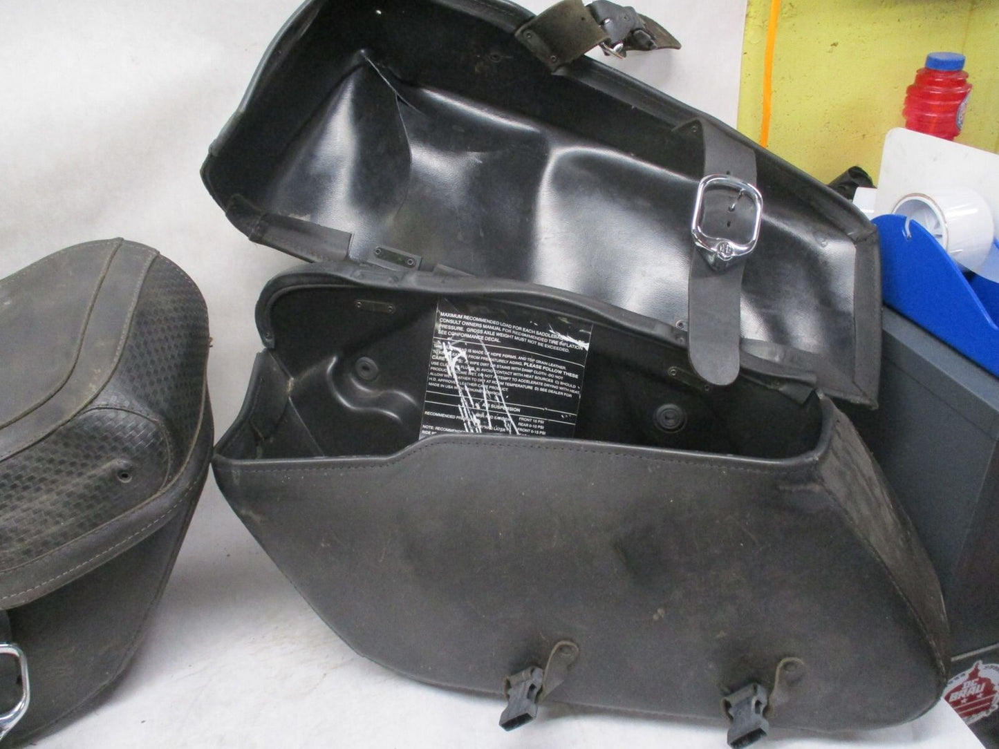 Harley Davidson Genuine Road King Leather Saddlebags 07396 RH 07395 LH