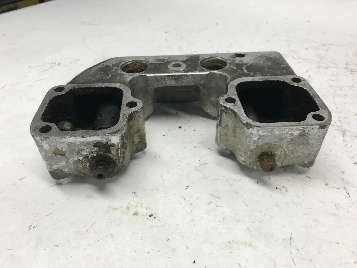 GENUINE 57-71 HARLEY DAVIDSON IRONHEAD SPORTSTER XL REAR ROCKER BOX COVER 900