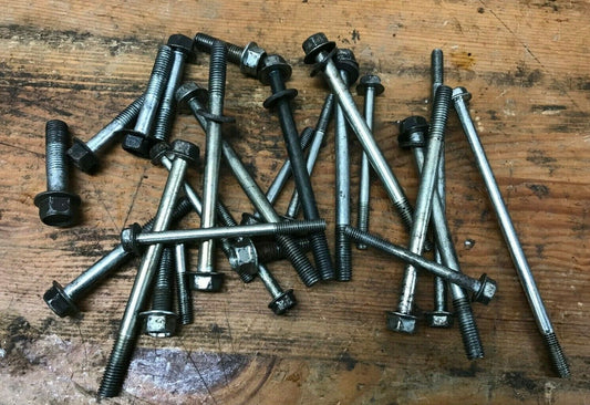 1985 yamaha xj700 ENGINE CRANKCASE crank case BOLTS SCREWS