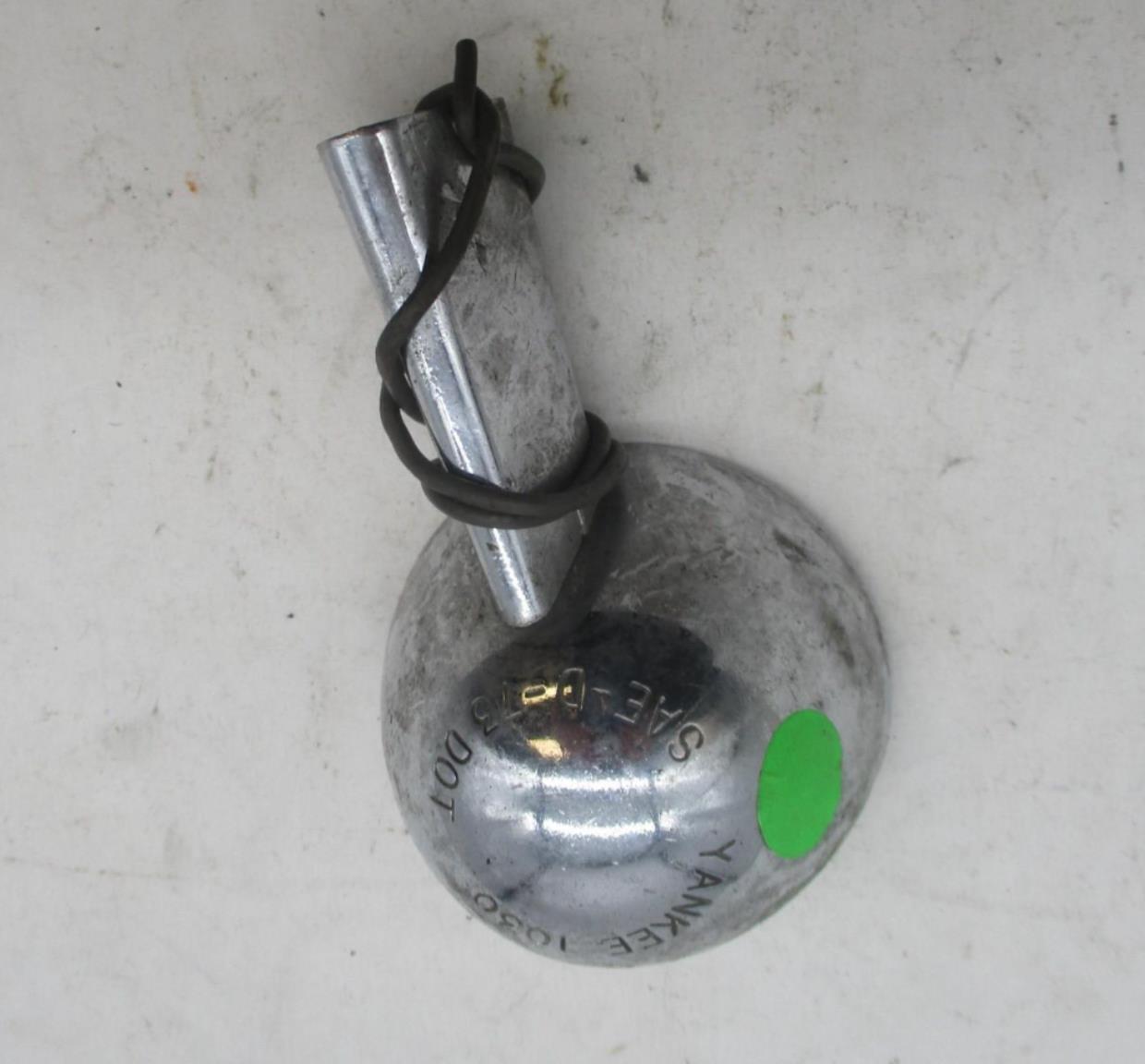 Harley Davidson Genuine Shovelhead Yankee 1030 Turn Signal with Standoff