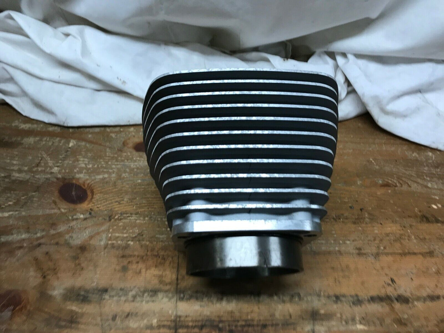 Harley Davidson Twin Cam Cylinder Jug 16593-99 Dyna Softail Touring Silver