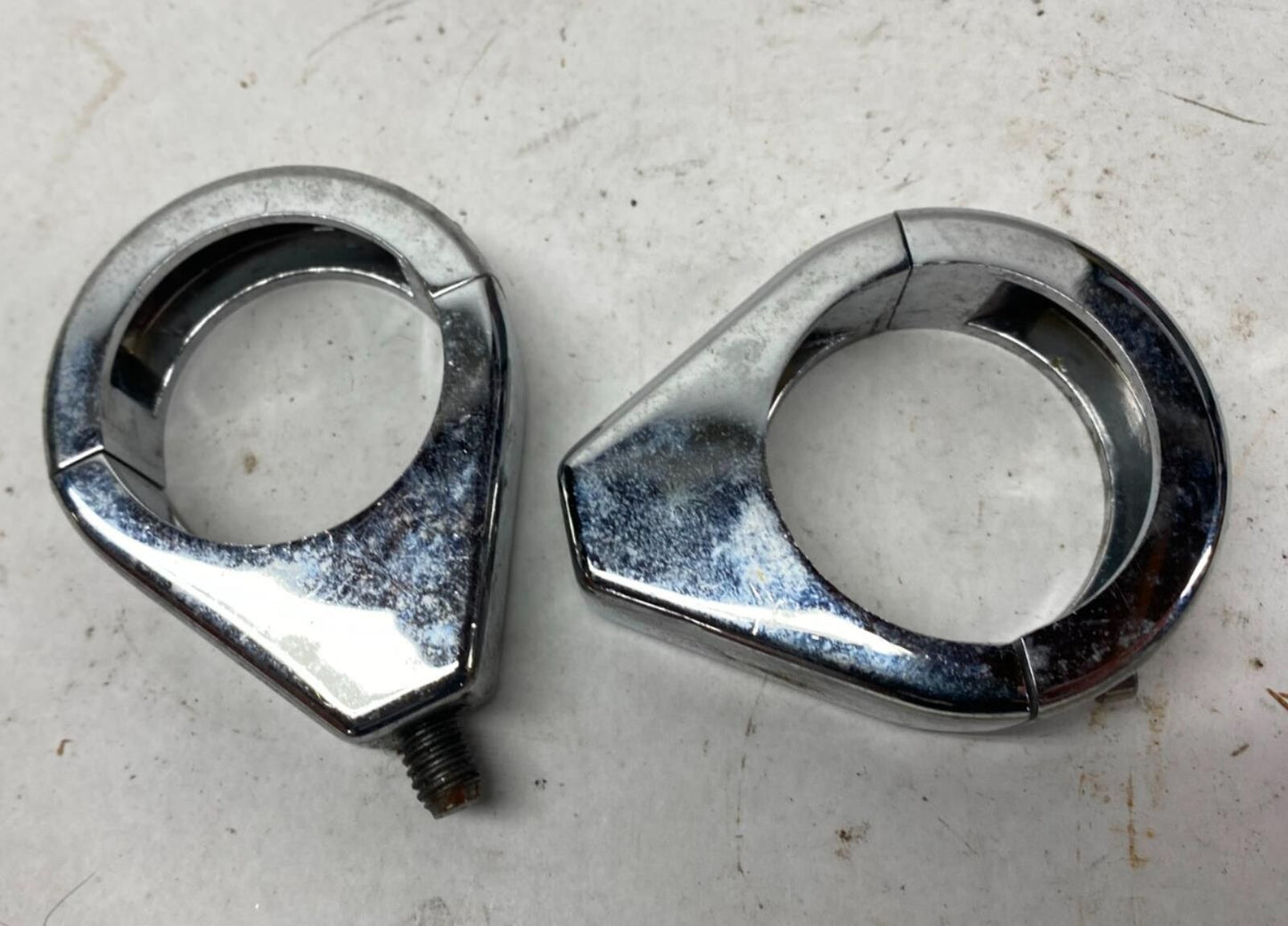 set of (2) Harley Windshield Mounting Clamps Brackets