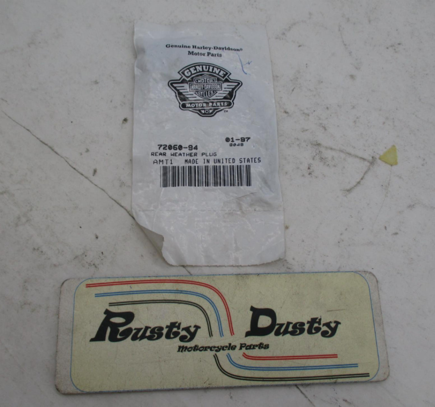 Harley Davidson Genuine NOS Rear Weather Plug 72060-94