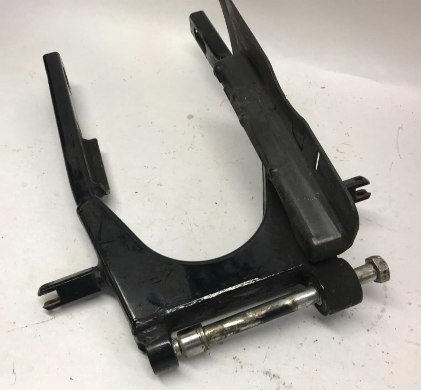 OEM Harley Davidson Rear Fork Swingarm 2004 Sportster XL1200 47587-04