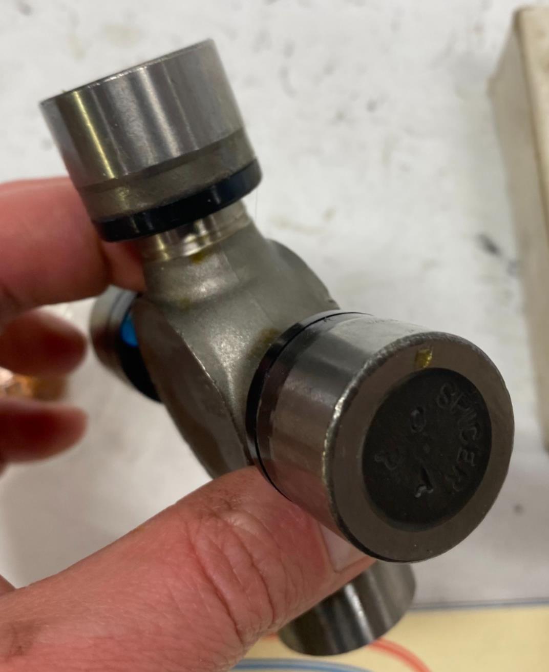 Spicer 7935 U-Joint Auto Universal