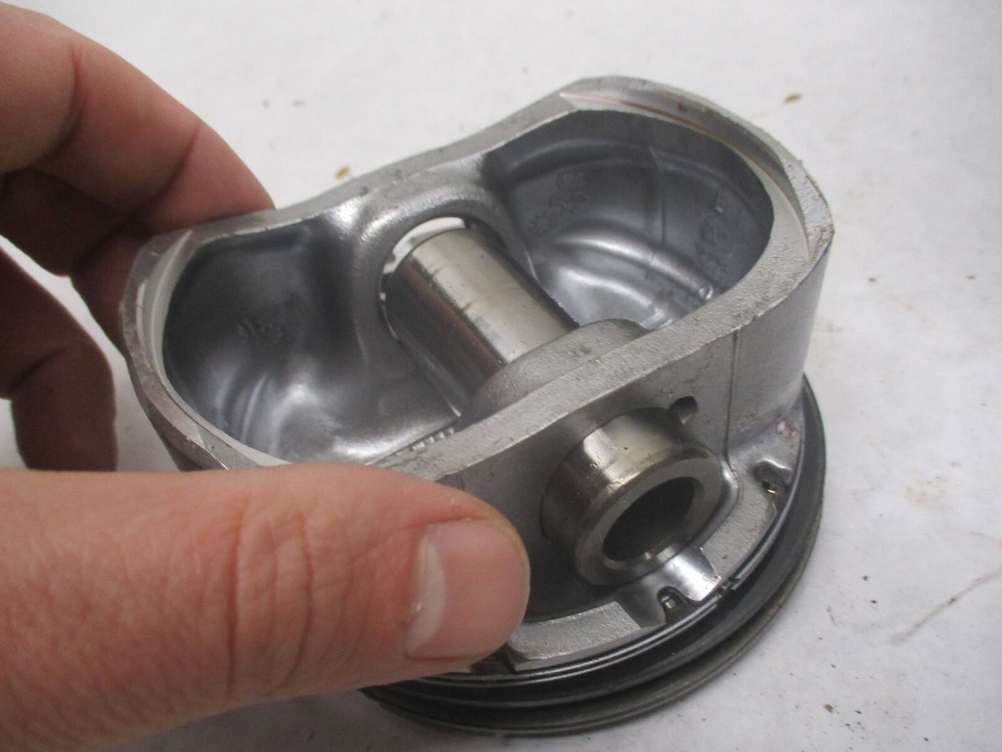 Harley Davidson Genuine Softail Dyna Cylinder Jug w/ Piston 16800004