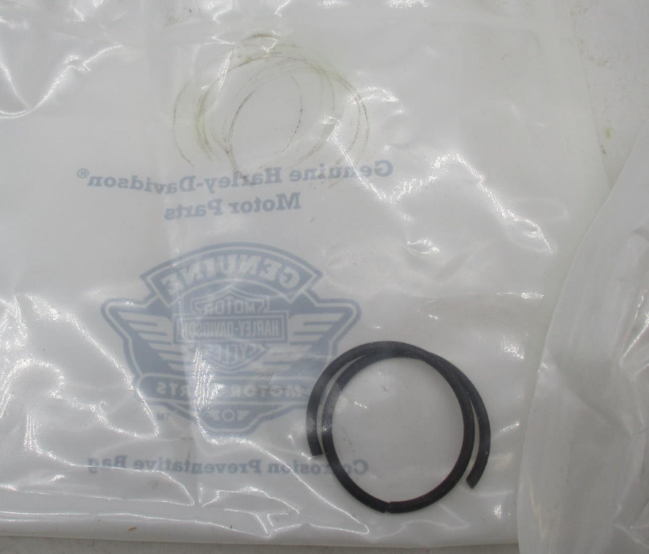 Harley Davidson Genuine NOS .010 OS Piston Ring Kit 22253-86A
