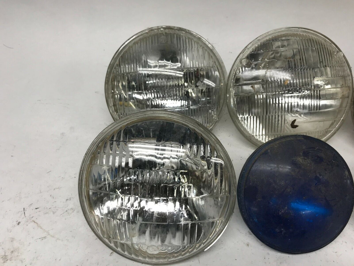 Huge Mixed Lot of Harley Davidson Headlights Light Bulbs Driving Softail Dyna